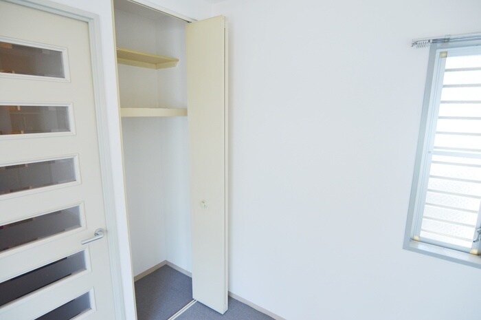 物件内観写真18　(収納)