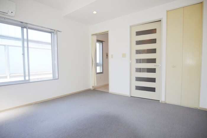 物件内観写真19　(居室)