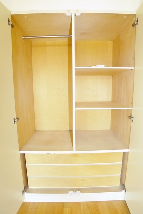 物件内観写真11　(収納)