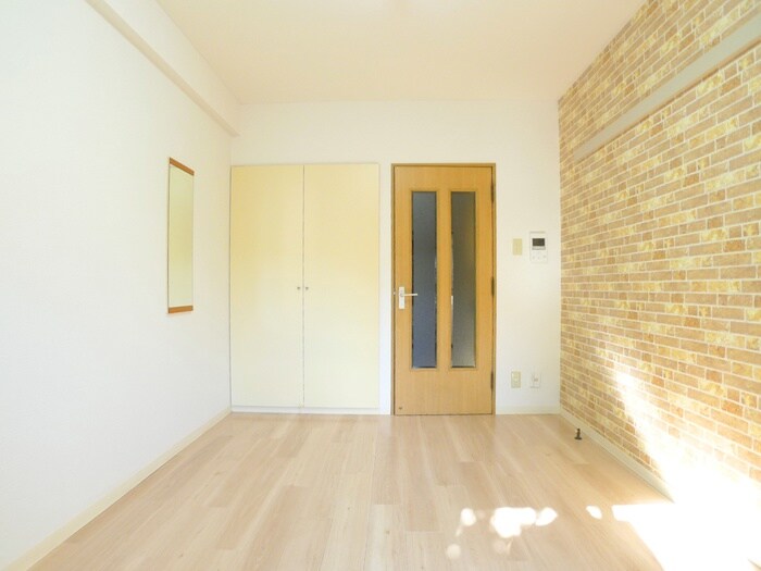 物件内観写真21　(居室)