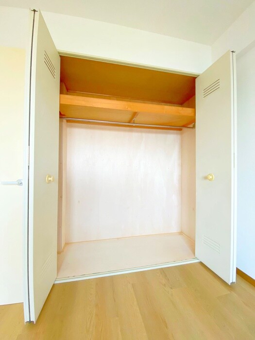 物件内観写真21　(収納)