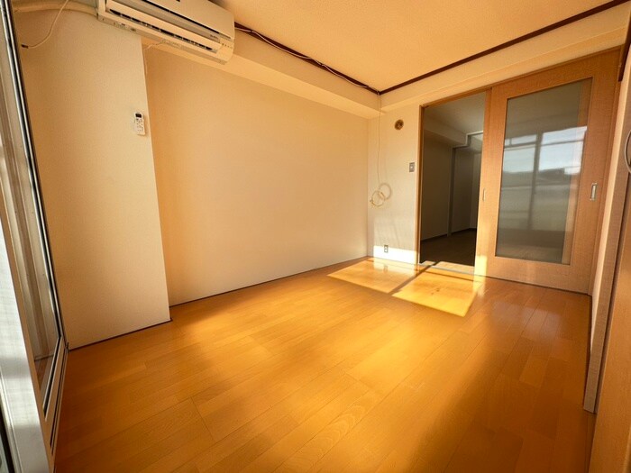 物件内観写真18　(居室)