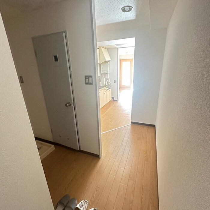 物件内観写真22　(廊下)