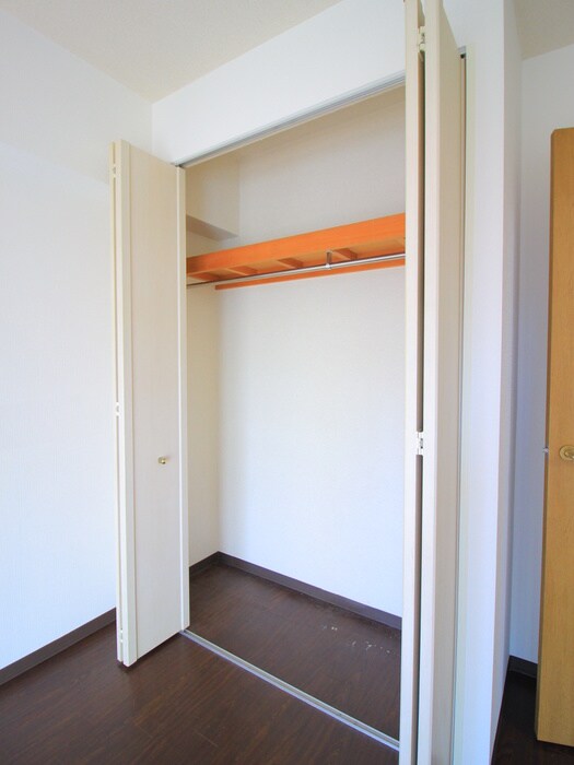 物件内観写真21　(収納)