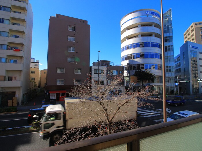 物件内観写真22　(室内からの展望)