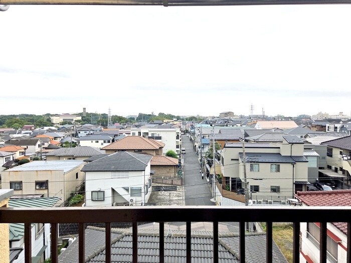 物件内観写真15　(室内からの展望)