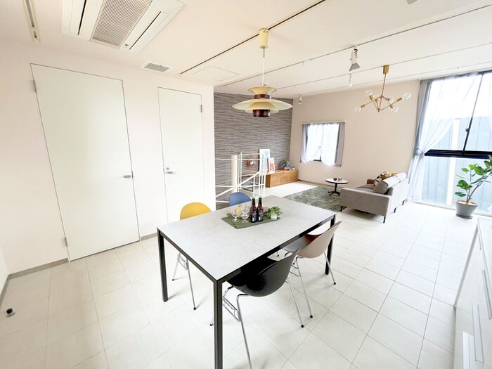 物件内観写真8　(居室)