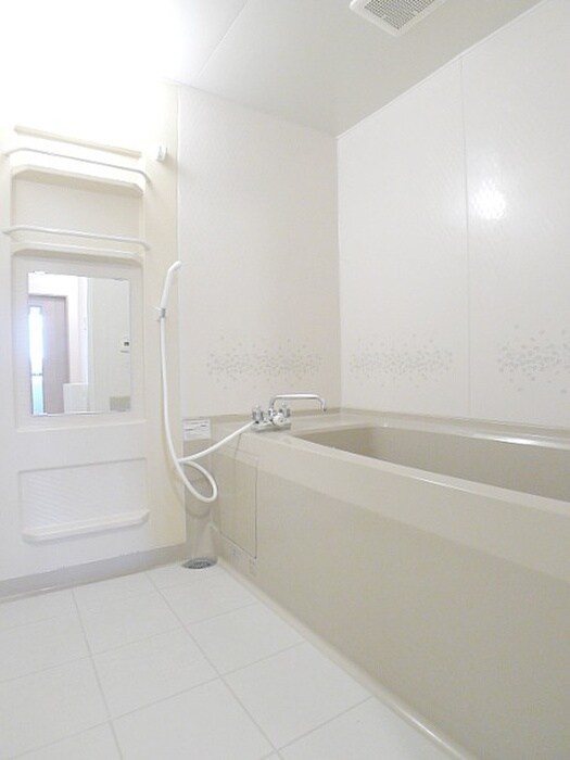 物件内観写真14　(バス／シャワールーム等)