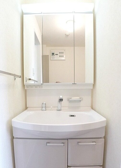 物件内観写真15　(洗面)