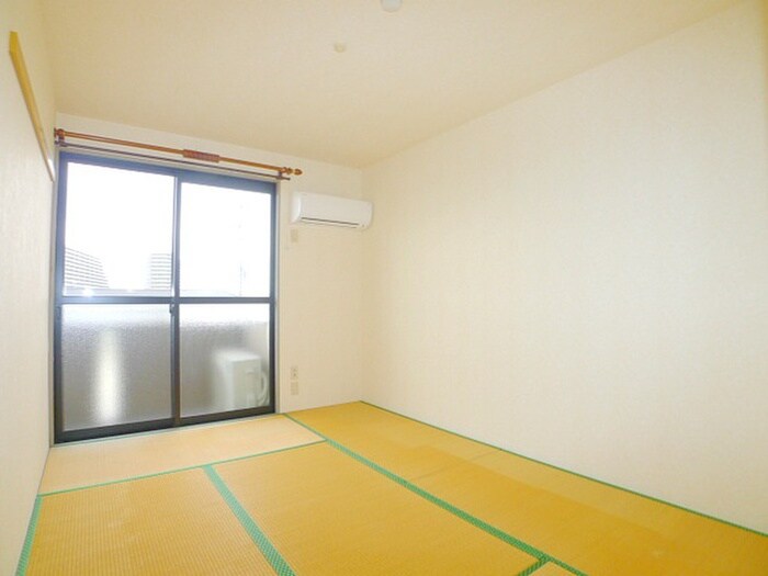 物件内観写真18　(居室)