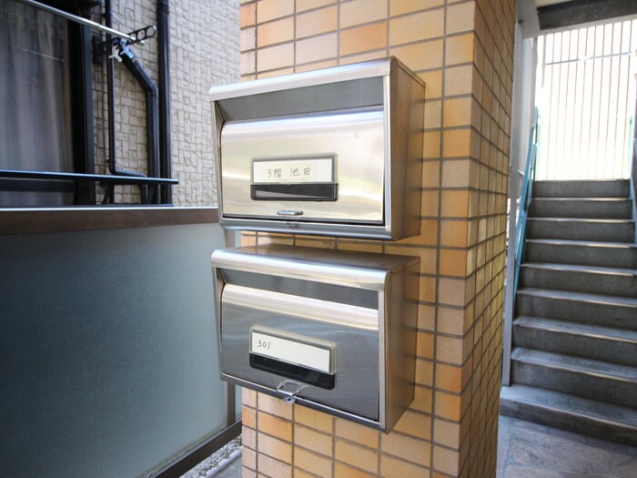 物件外観写真4　(建物設備)