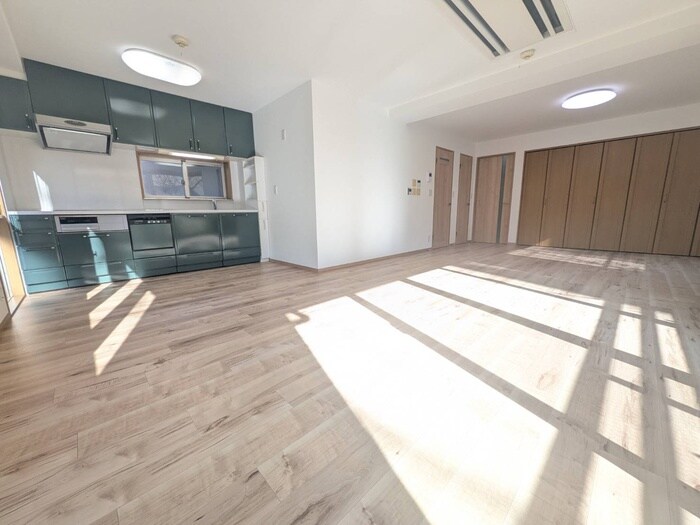 物件内観写真10　(居室)