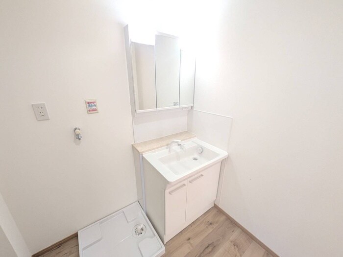 物件内観写真13　(洗面)