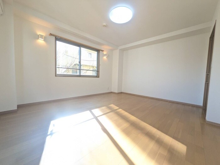 物件内観写真17　(居室)