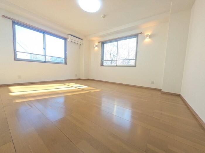 物件内観写真18　(居室)