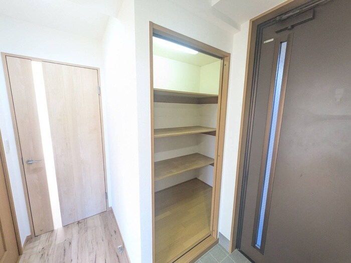 物件内観写真19　(収納)