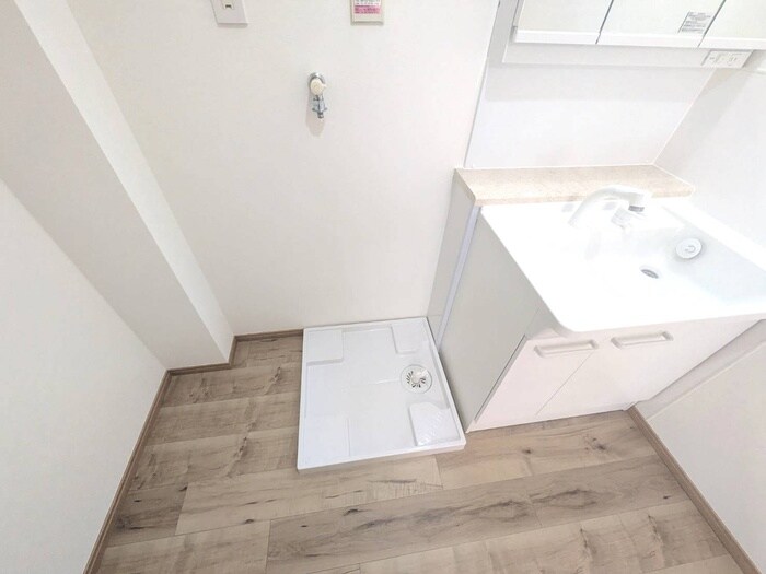 物件内観写真20　(洗濯機置場)