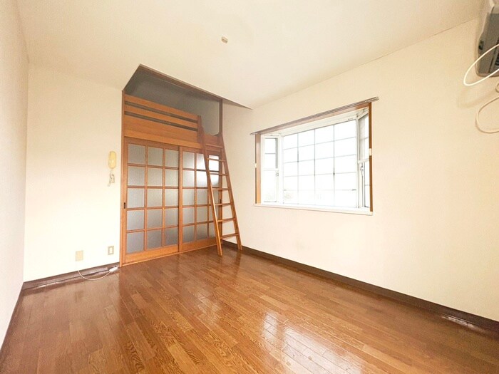 物件内観写真7　(居室)