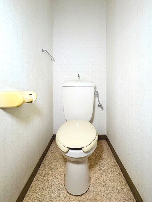 物件内観写真15　(トイレ)