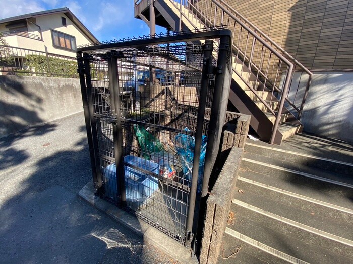 物件外観写真4　(建物設備)