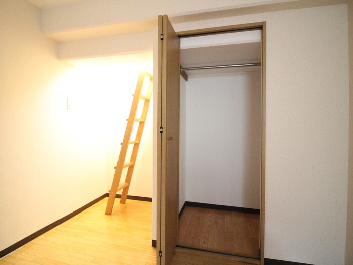 物件内観写真14　(収納)