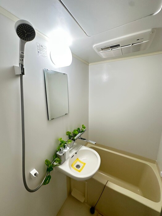 物件内観写真9　(バス／シャワールーム等)