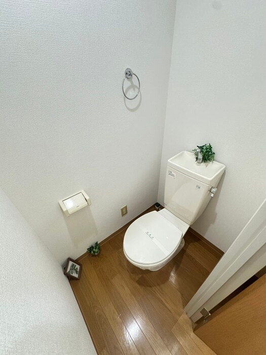 物件内観写真10　(トイレ)