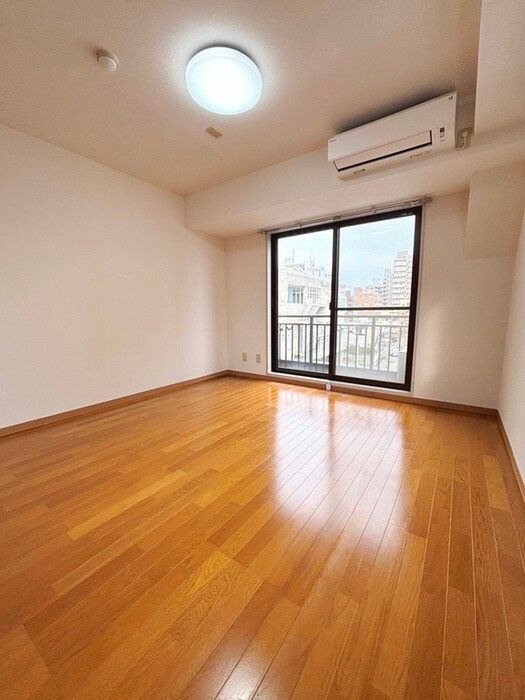 物件内観写真11　(居室)