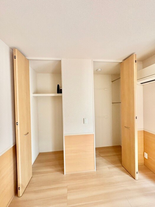 物件内観写真11　(収納)