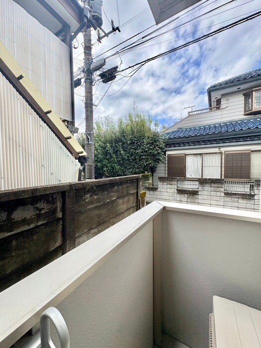 物件内観写真13　(室内からの展望)