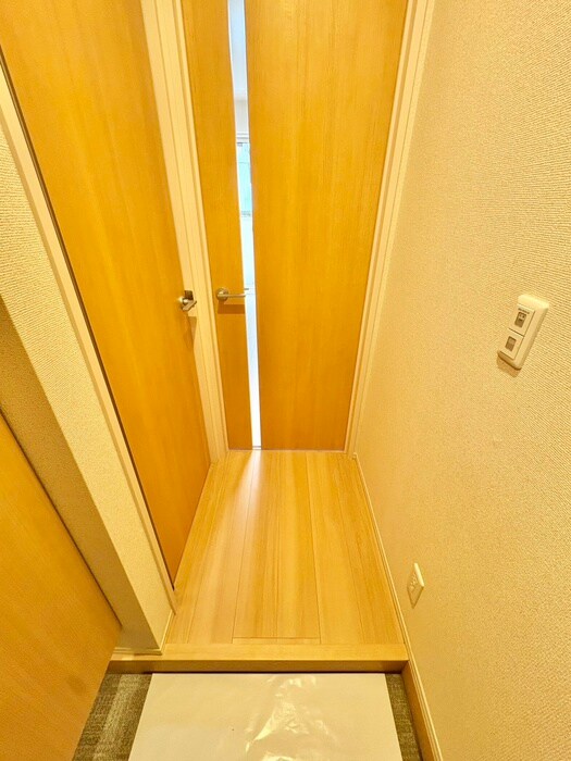 物件内観写真19　(廊下)