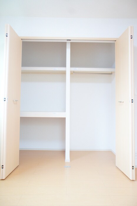 物件内観写真10　(収納)