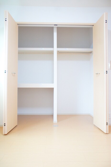 物件内観写真10　(収納)