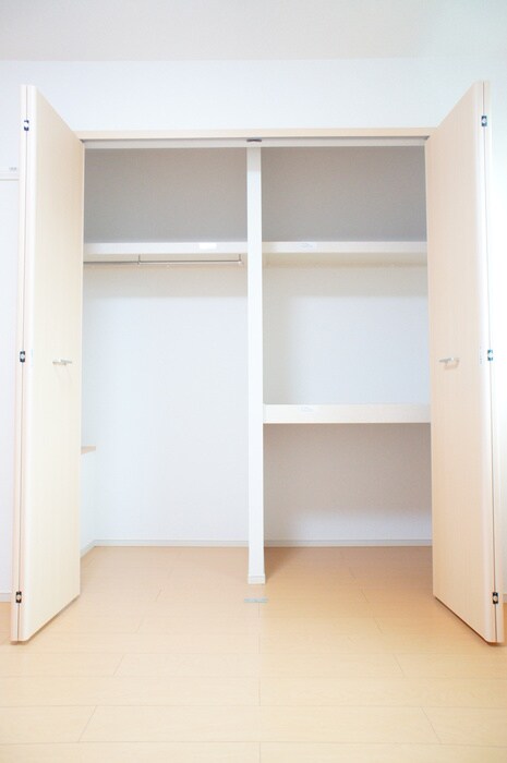 物件内観写真10　(収納)