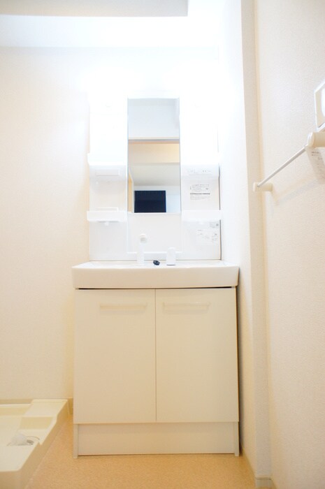 物件内観写真12　(洗面)