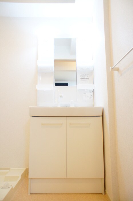 物件内観写真12　(洗面)