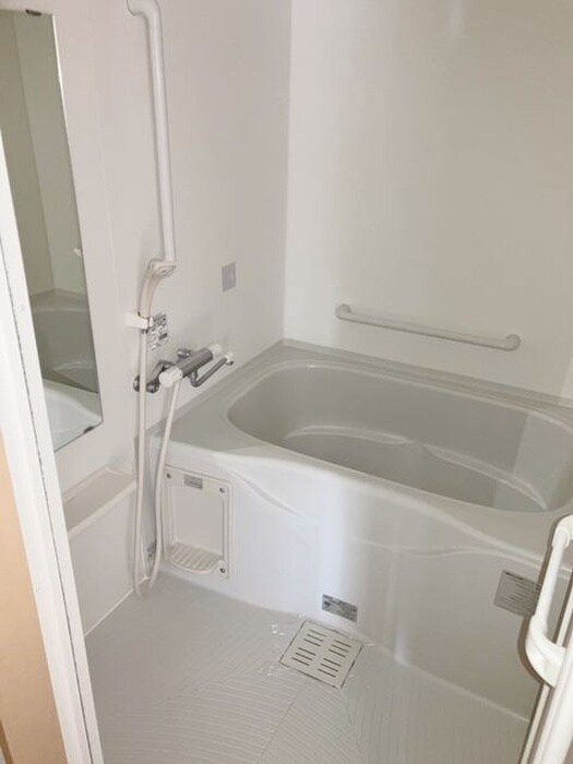 物件内観写真7　(バス／シャワールーム等)