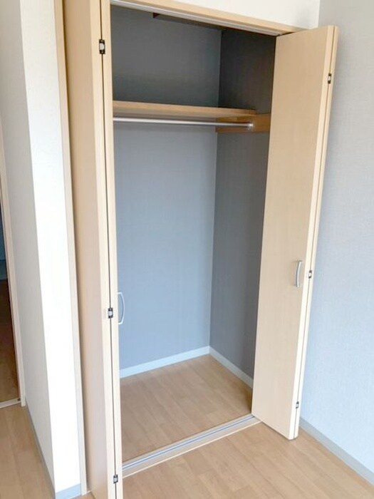 物件内観写真10　(収納)