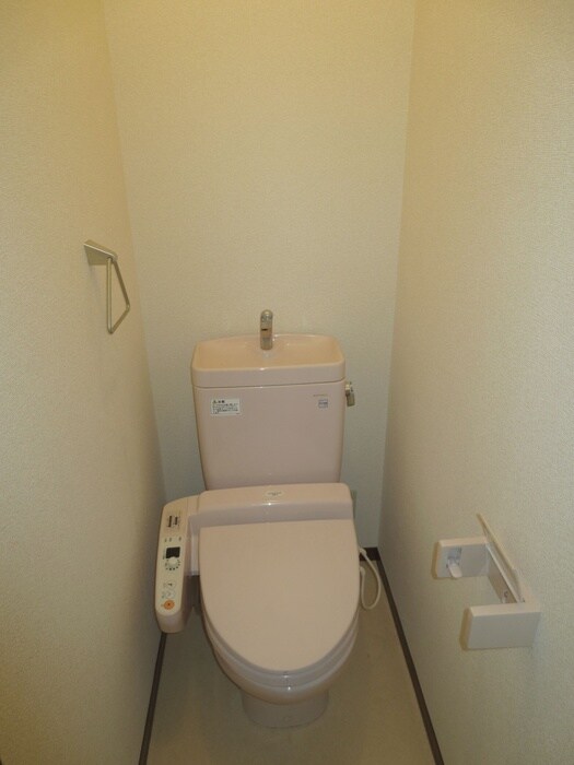 物件内観写真15　(トイレ)