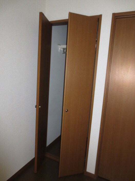 物件内観写真8　(収納)