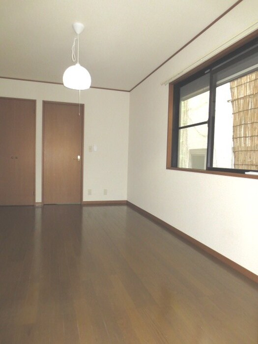 物件内観写真9　(居室)