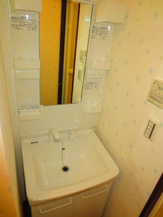 物件内観写真13　(洗面)