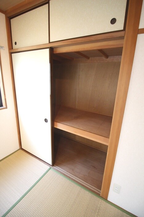 物件内観写真14　(収納)