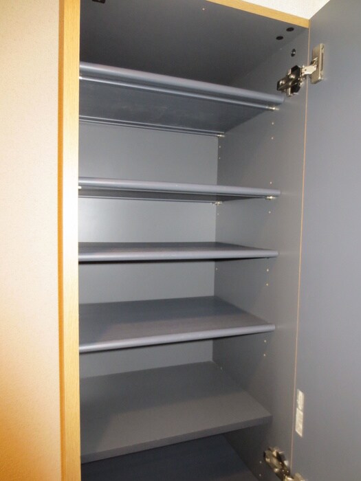 物件内観写真16　(靴箱)