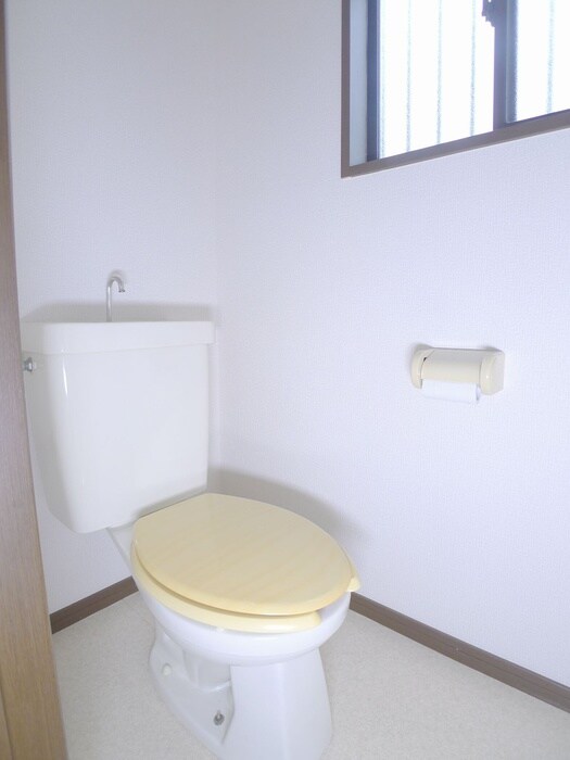 物件内観写真17　(トイレ)