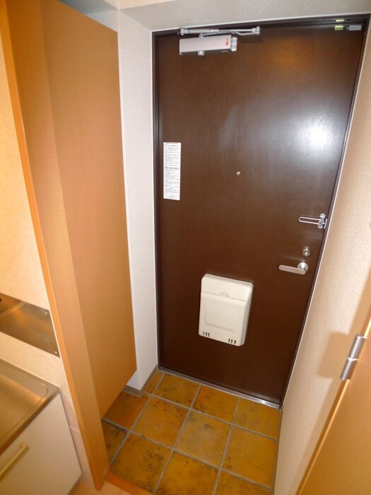 物件内観写真20　(玄関)