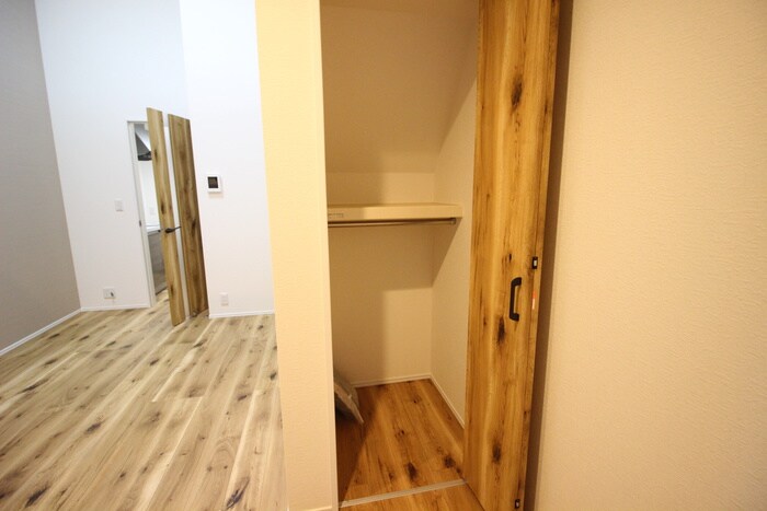 物件内観写真14　(収納)