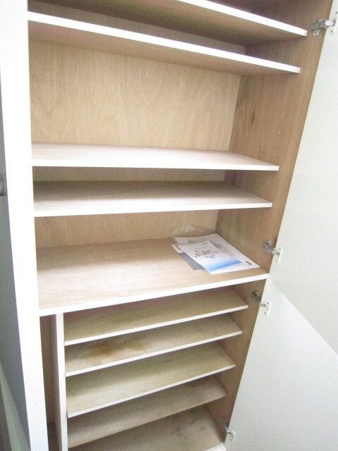 物件内観写真12　(靴箱)