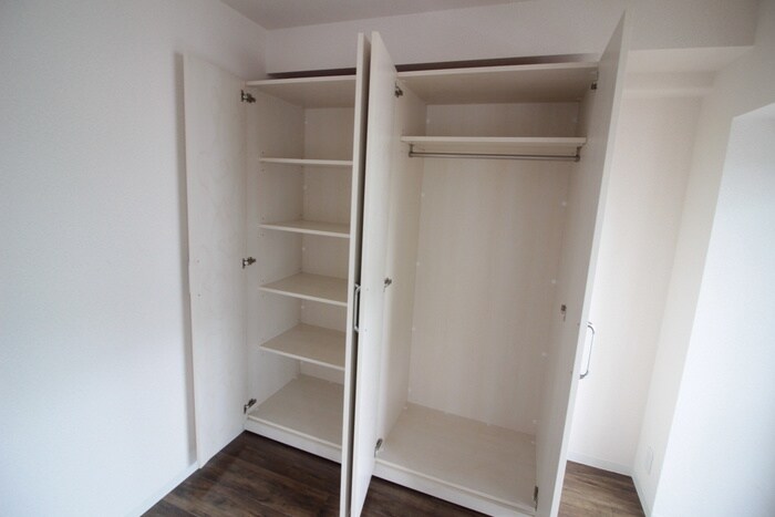 物件内観写真18　(収納)