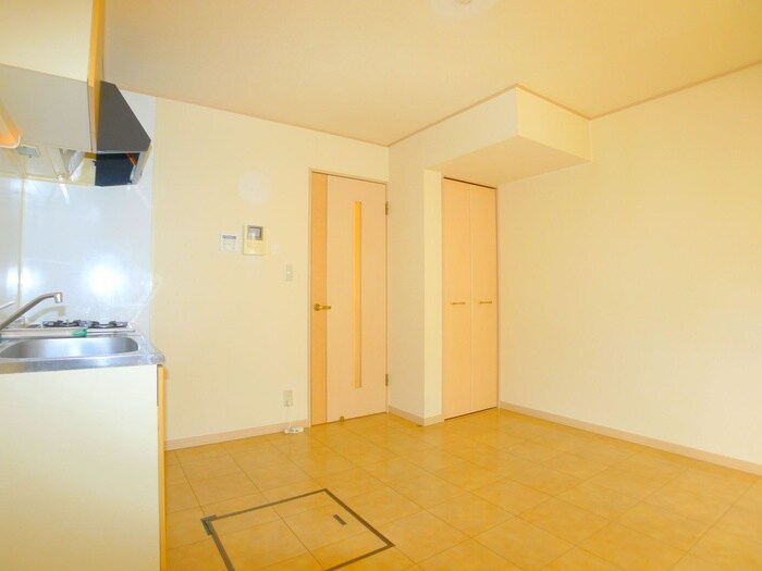 物件内観写真10　(内観写真)